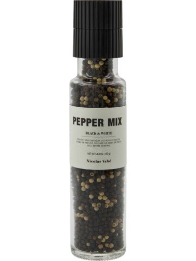 Juodųjų ir baltųjų pipirų mišinys